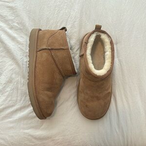 ULTRA MINI UGGS